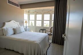 Eritrina Otel