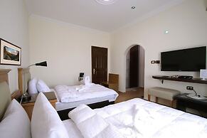 360 Hotel