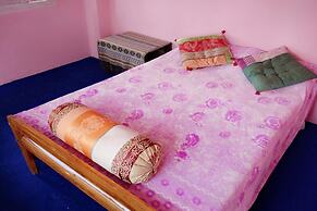 Everest Home Stay Apartment