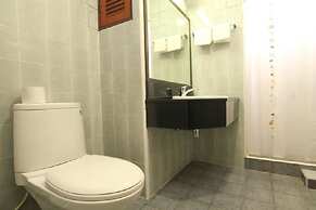 Baan Busarin Hotel