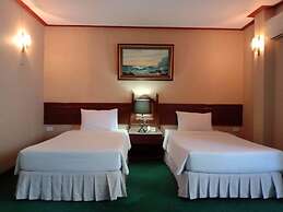 Baan Busarin Hotel