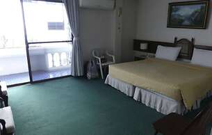 Baan Busarin Hotel