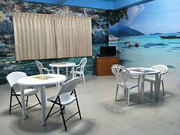 Lu He Feng Homestay