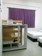 Lu He Feng Homestay