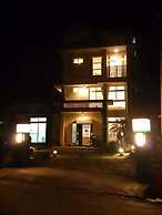 Lu He Feng Homestay