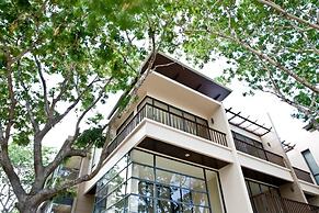 Palm Crescent Huahin Resort