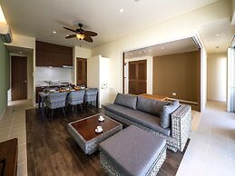 Ahman Suite Villa Sumuide