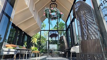 Bangkok Boutique Resort Rangsit
