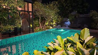 Bangkok Boutique Resort Rangsit