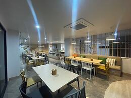 Bangkok Boutique Resort Rangsit