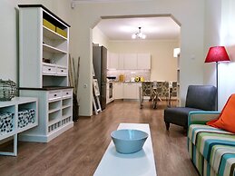 Baratero Red House Apartment