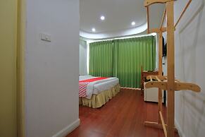 OYO 410 Diamond Boutique Hostel