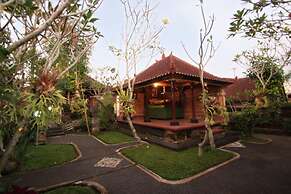 Omah D'Taman Hotel by EPS