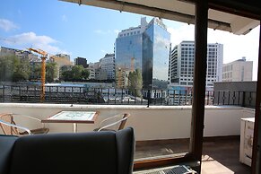 Artist Rooms Suites