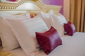 Almar Luxury Hotel