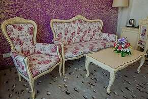 Almar Luxury Hotel
