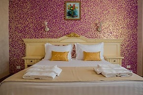 Almar Luxury Hotel