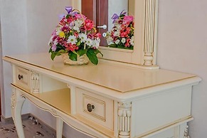 Almar Luxury Hotel