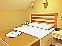 Feza Otel