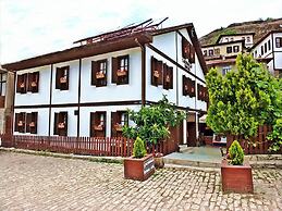 Cakiroglu Konak