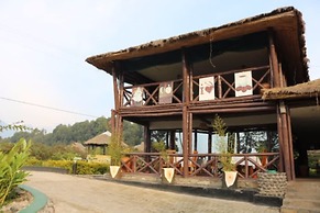 Da Vinci Gorilla Lodge