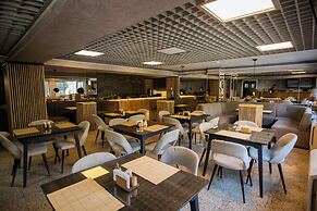 Don-Dar Hotel