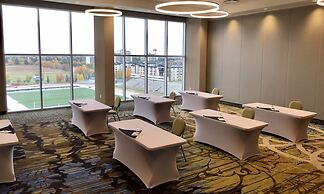 Staybridge Suites Saskatoon - University by IHG