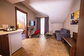 Ramada by Wyndham Istanbul Alibeykoy