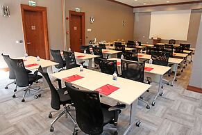 Ramada by Wyndham Istanbul Alibeykoy