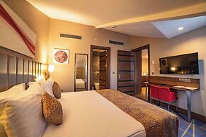Ramada by Wyndham Istanbul Alibeykoy