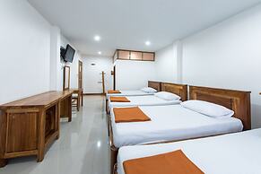 Thongphaphum Place