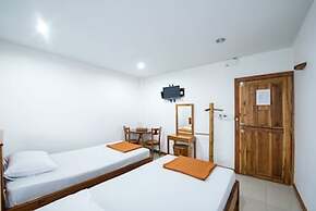 Thongphaphum Place