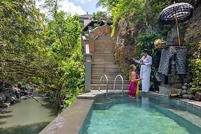 SereS Springs Resort & Spa Singakerta
