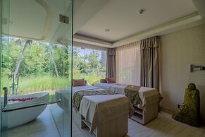 SereS Springs Resort & Spa Singakerta