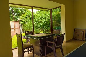 Clarissa Resort