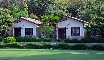 Clarissa Resort