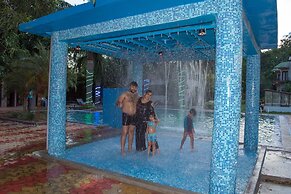 Clarissa Resort