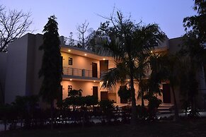Clarissa Resort