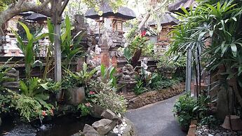 Desak Putu Putra Homestay