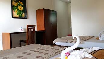 Desak Putu Putra Homestay