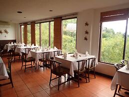 Cliffside View Hotel