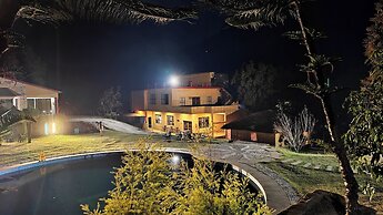 LaTigre Resort