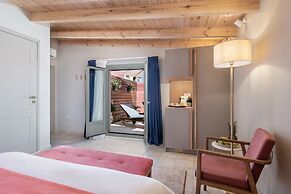 Viaggio Elegant Rooms