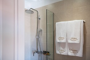 Viaggio Elegant Rooms