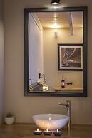 Viaggio Elegant Rooms