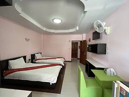 OYO 75399 Choktipparat Place