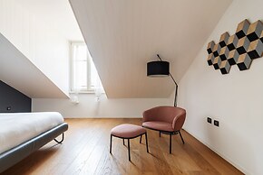 easyhomes - Brera Luxury Suites