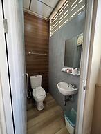 Sandee Room