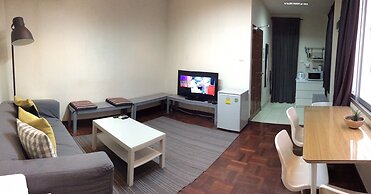 Cloudy Hostel