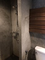 Cloudy Hostel